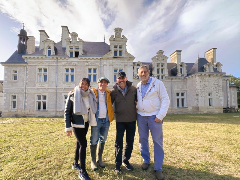 Facetune_06-11-2023-18-50-02