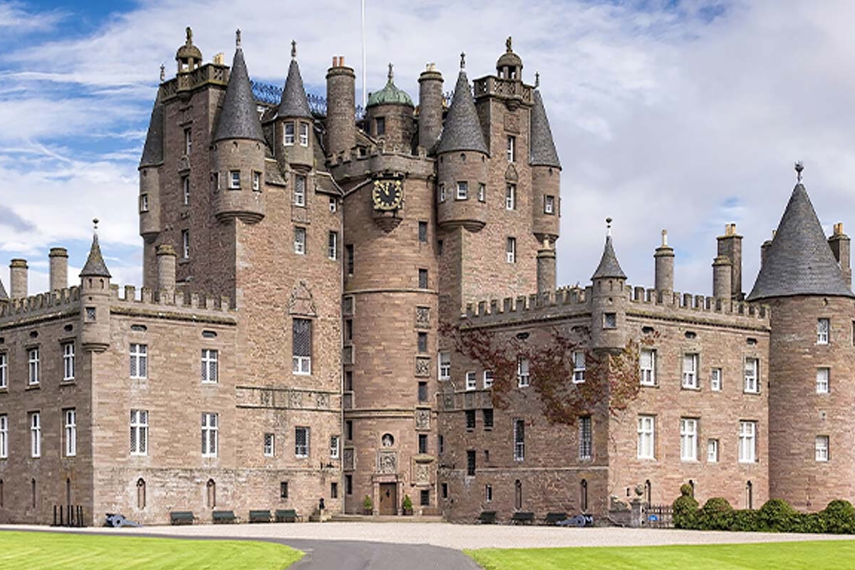 Scotland Castle Tour