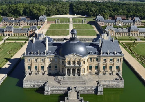 Castle and Chateau Directory